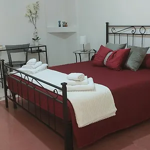 La Maison De Cavour Aeroporto di Catania Fontana Rossa