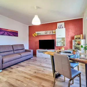  Apartment Lara's Italy